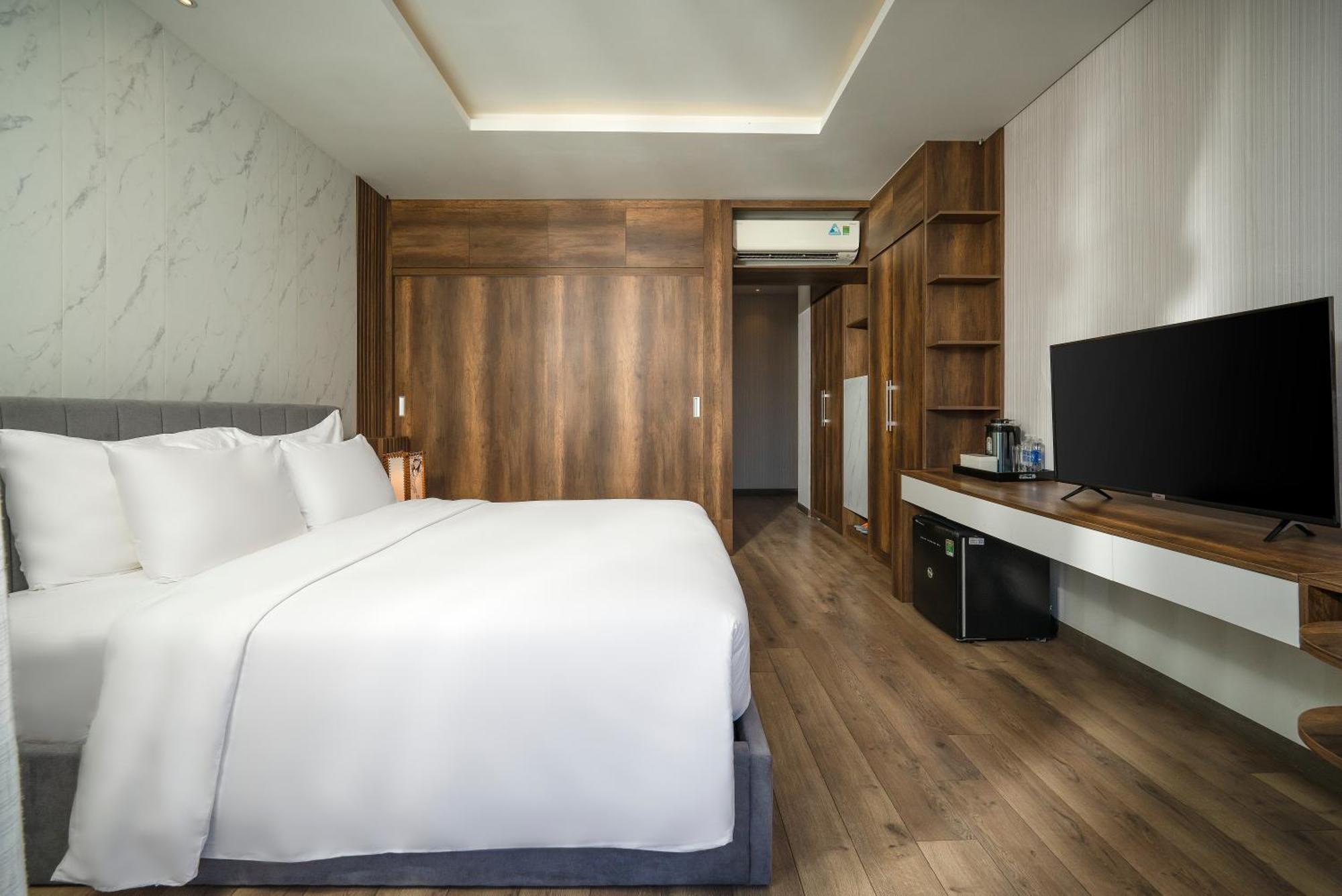 Luat Anh 88 Hotel & Apartment Danang Exterior photo